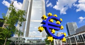 ECB Valdančioji taryba nepakeitė pagrindinių palūkanų normų